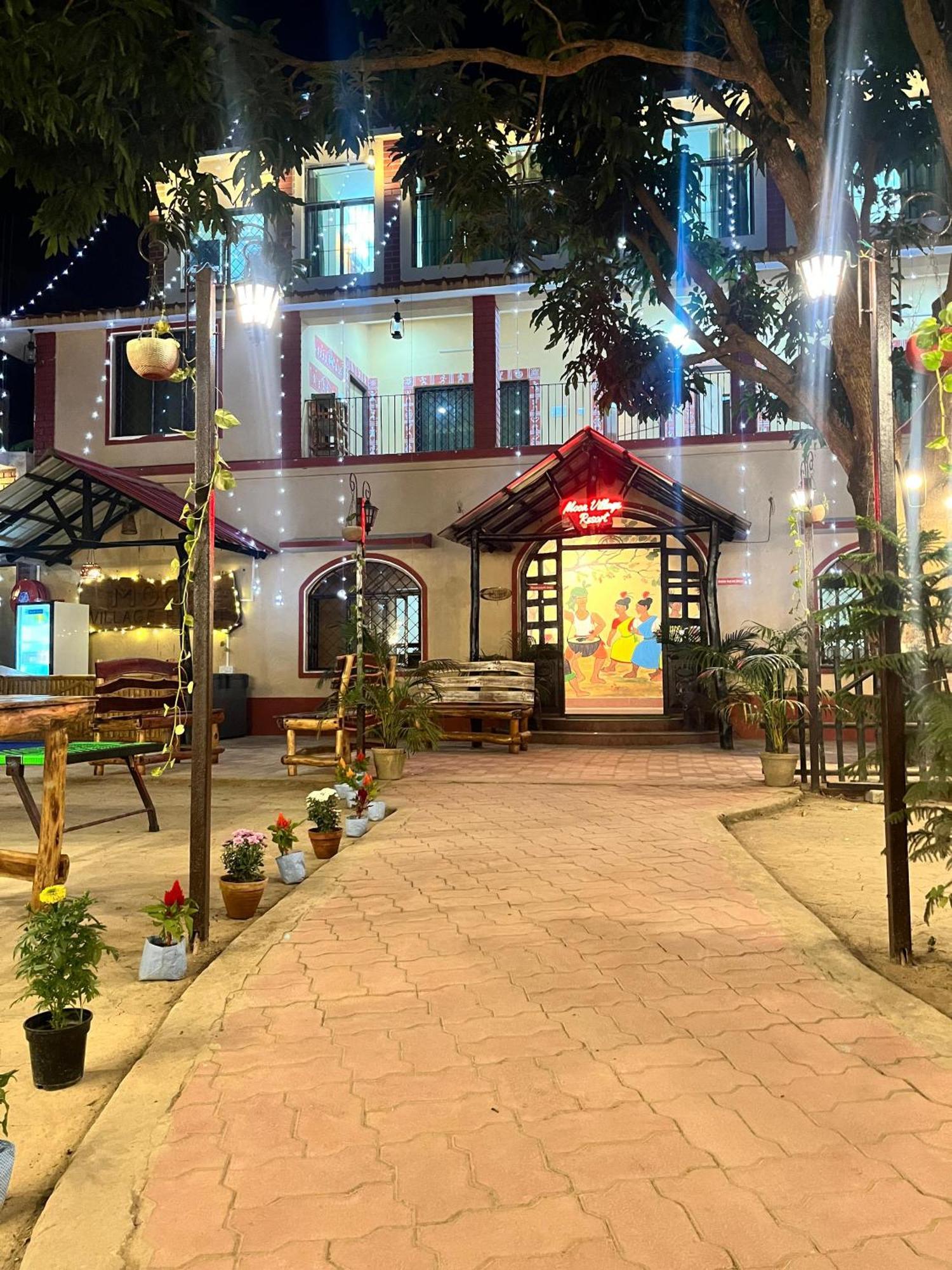 Moon Village Resort Shānti Niketan Exteriér fotografie